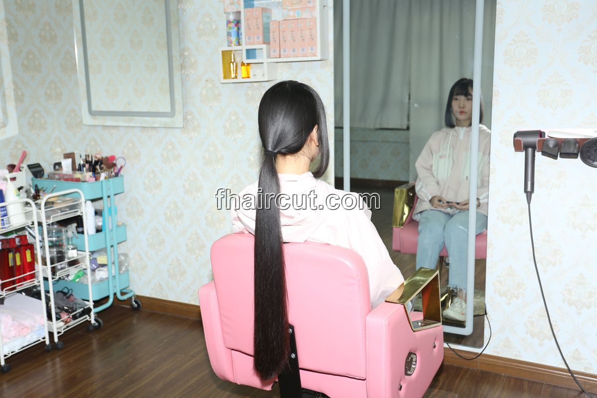 X063# long hair